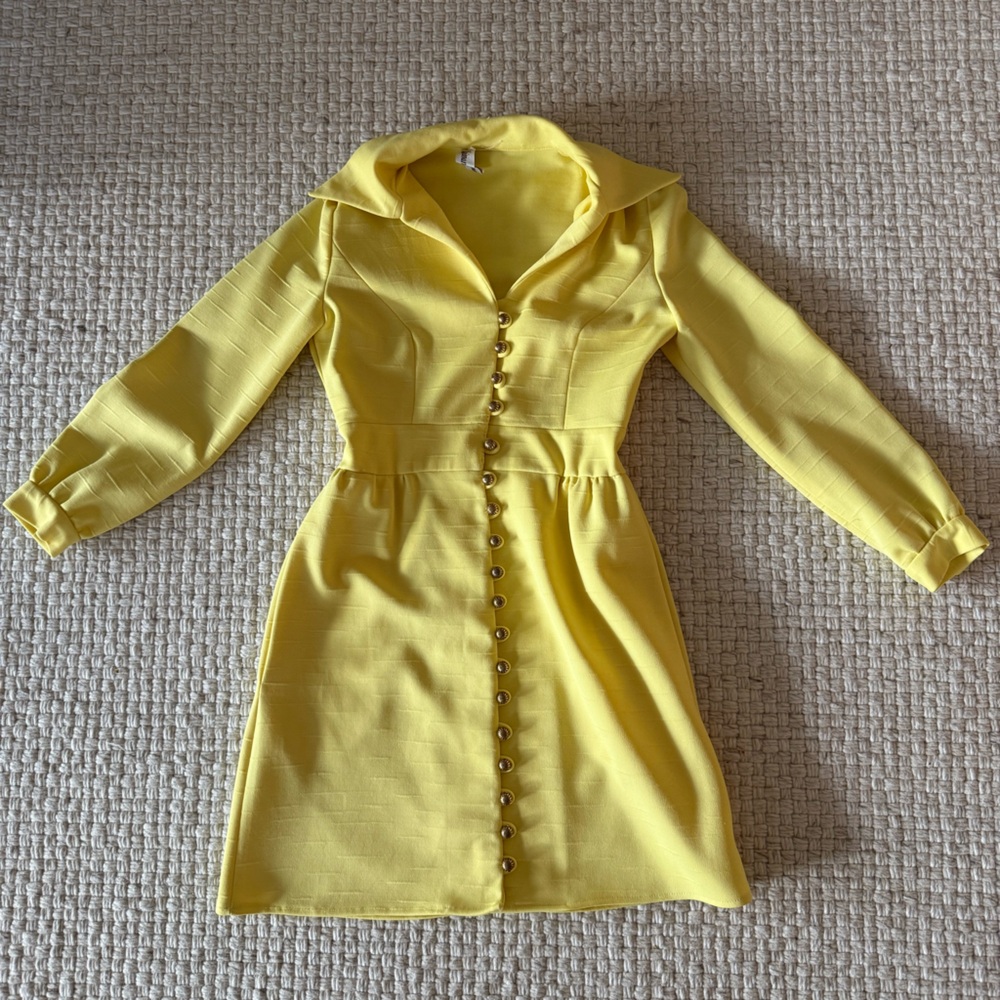 Vintage Neiman Marcus Bright Yellow 1950s Mad Men Gold Button Up Dress